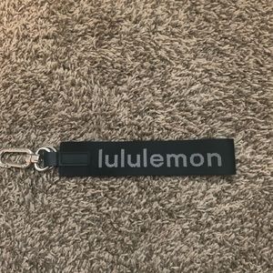 LULULEMON NEVER LOST KEYCHAIN